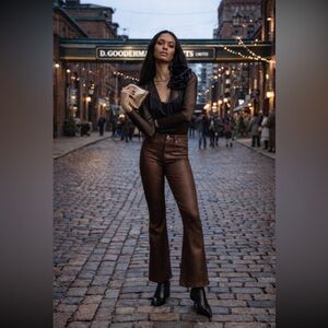 Anthropologie NWT PAIGE The Claudine Coated High-Rise Crop Flare Jeans size 34.